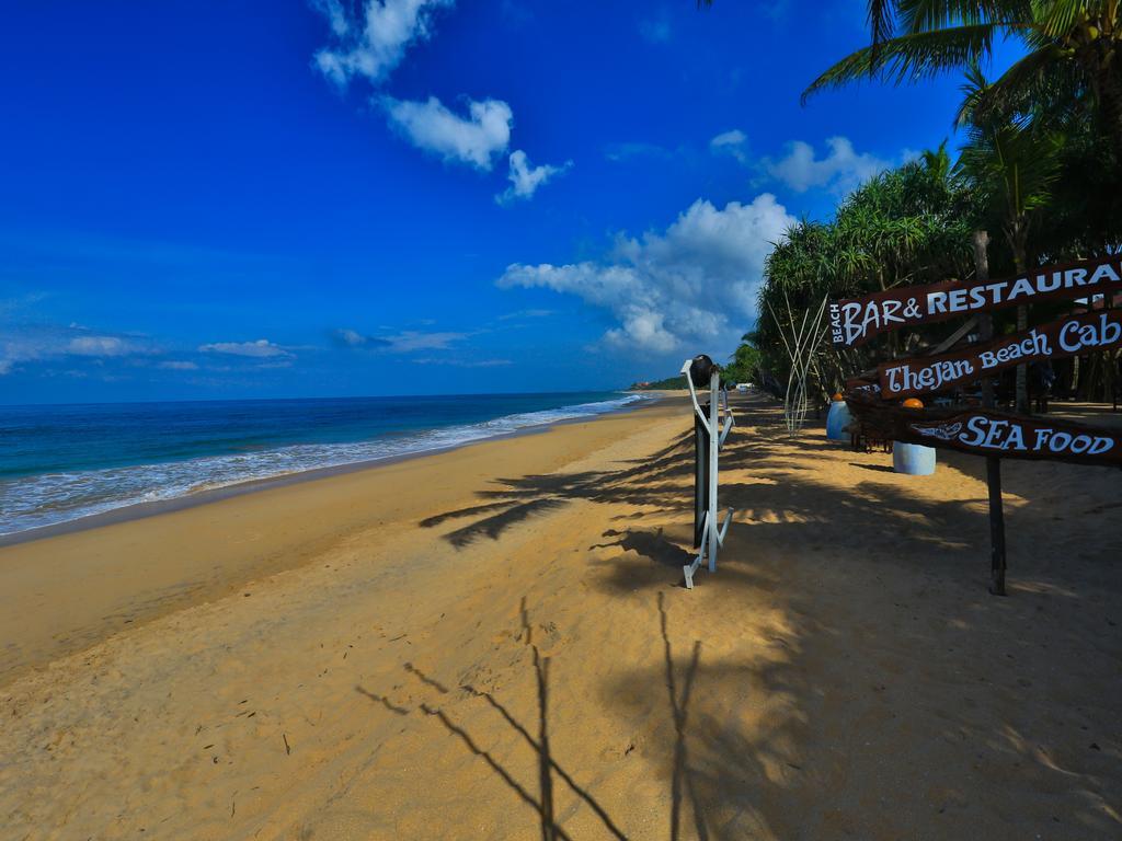 Thejan Beach Cabanas Бентота Экстерьер фото